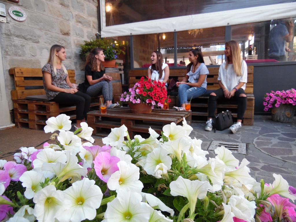 Albergo Ristorante La Torretta Castiglione dei Pepoli Εξωτερικό φωτογραφία